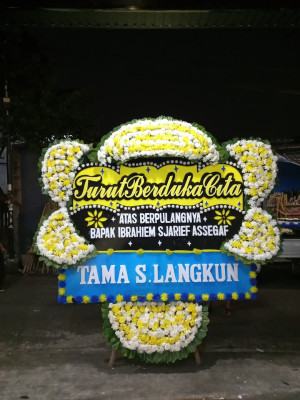 Papan Bunga Duka di Krendang